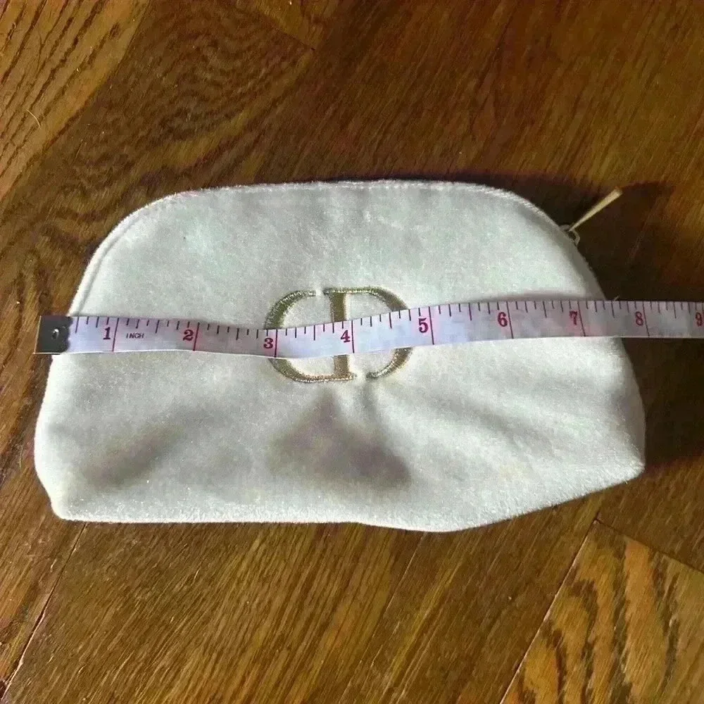 Christian Dior Cream Velvet Make Up Bag!‎